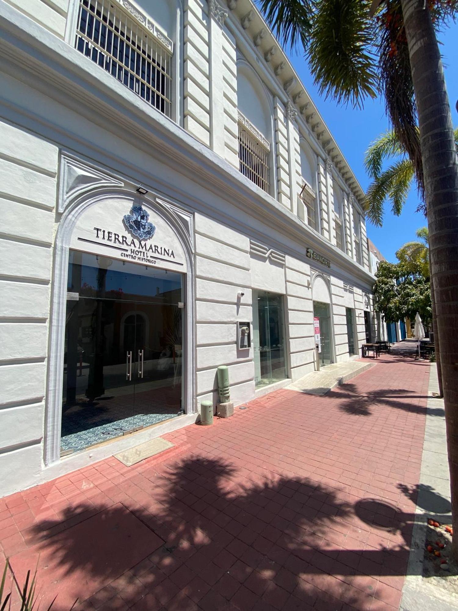 Hotel Tierra Marina Centro Historico Mazatlan Exterior photo